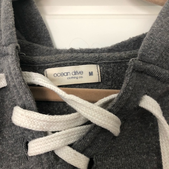 Ocean Drive hoodie - Picture 2 of 3